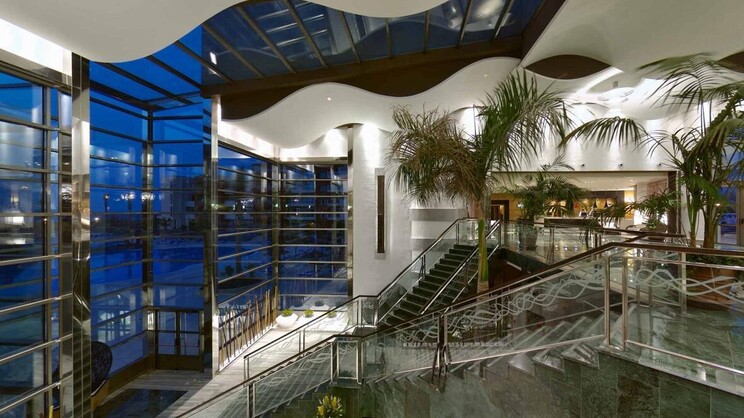 Elba Carlota Beach & Golf Resort